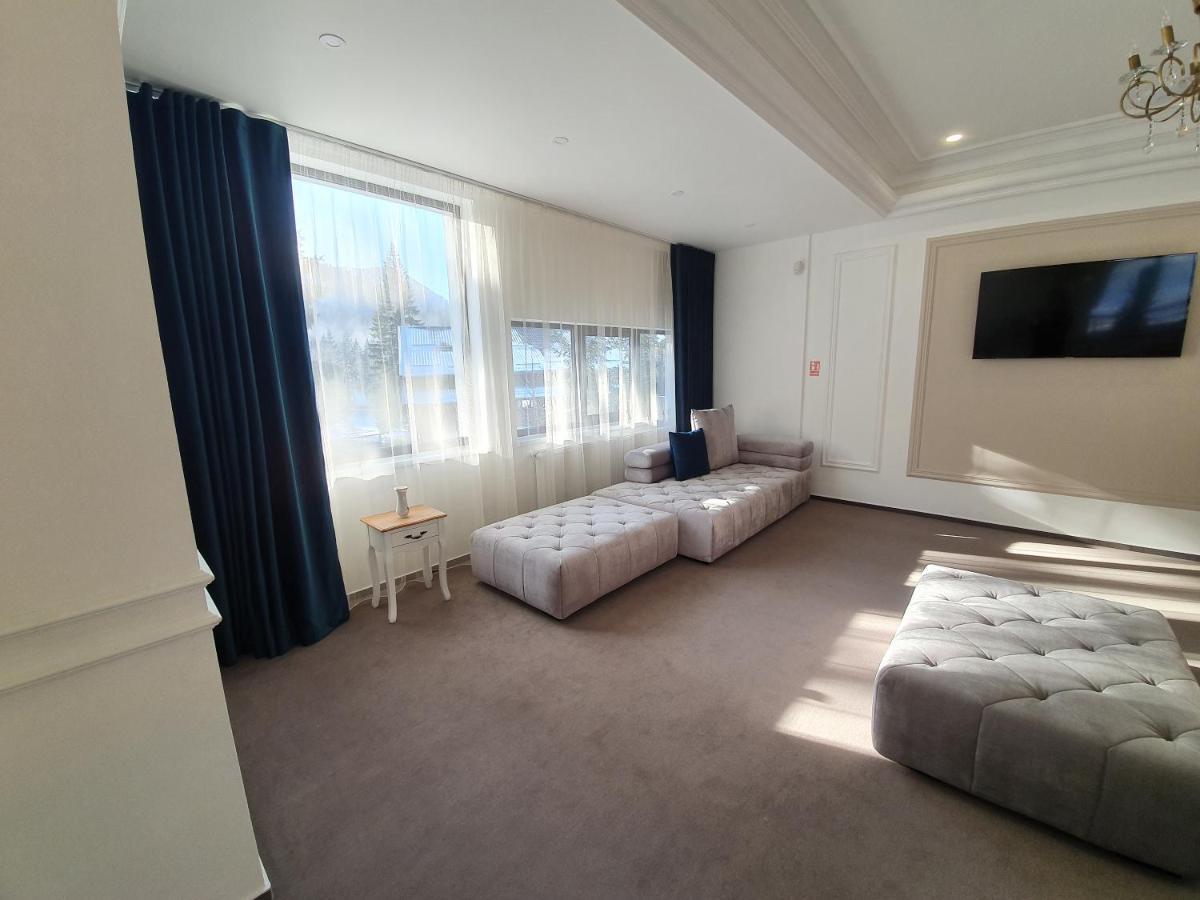 Vila Berlin Hotel Poiana Brasov Ngoại thất bức ảnh